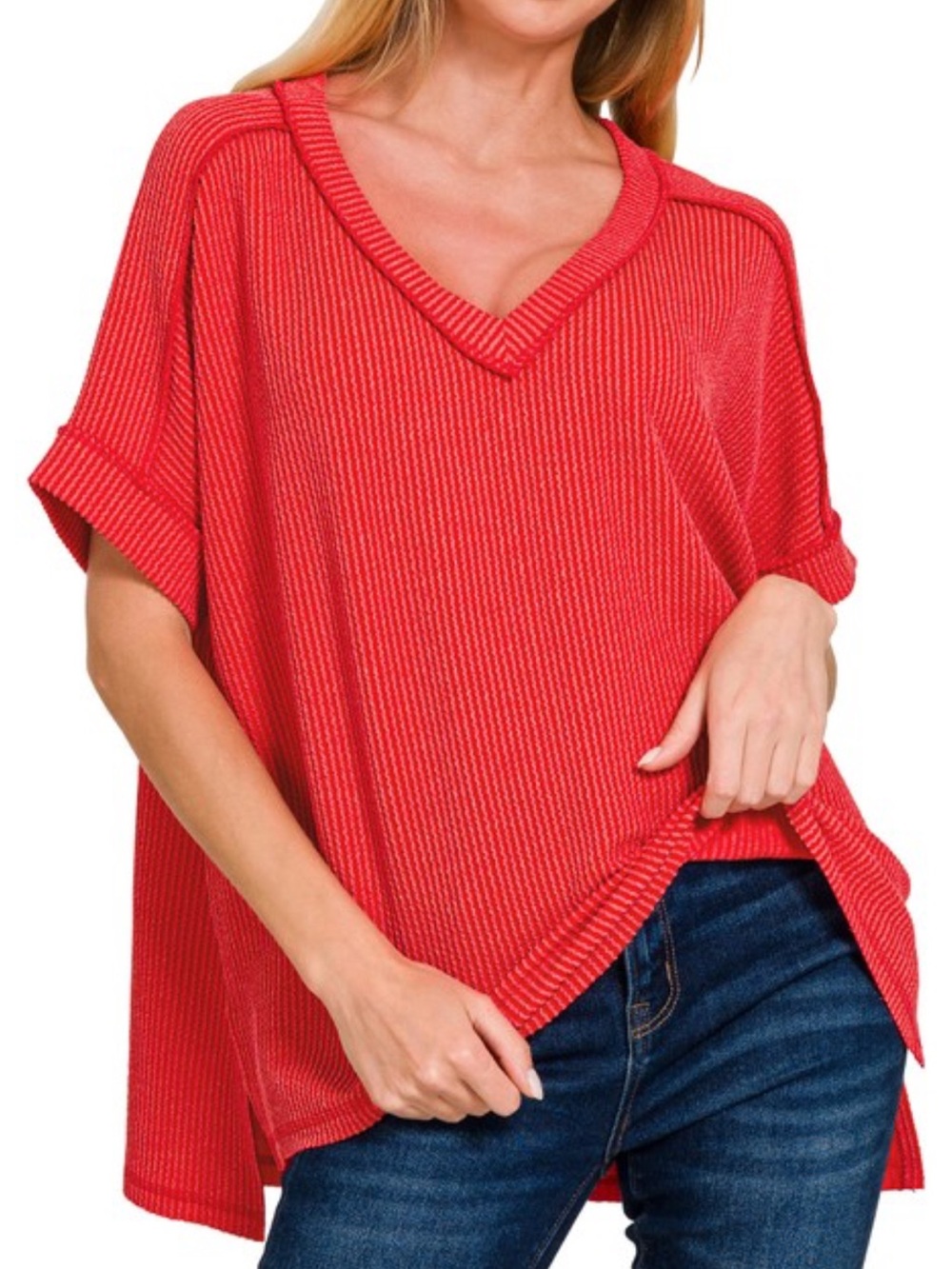 677. Women’s Red V-Neck Short Sleeve Ribbed High-Low Top NEW